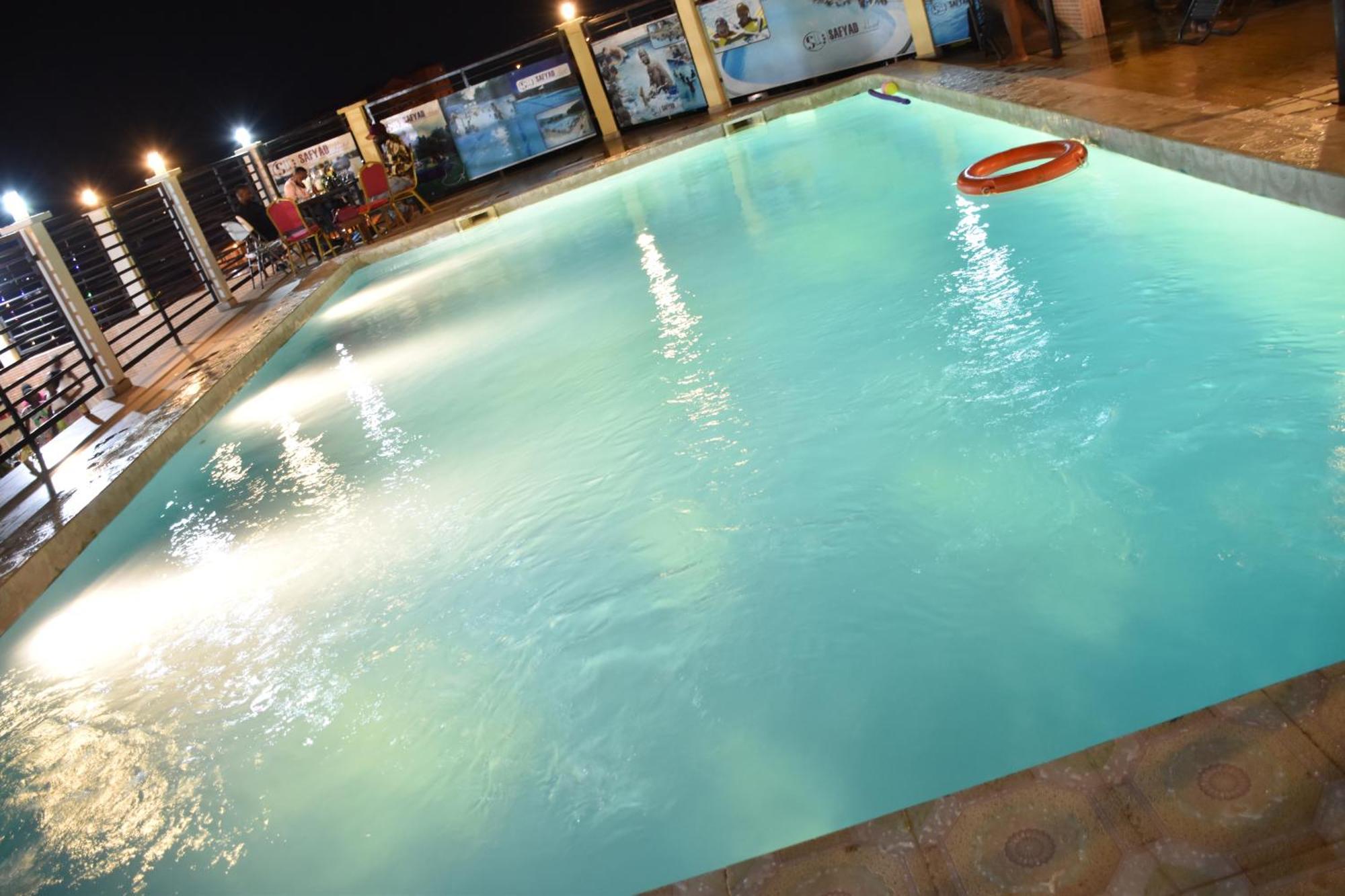 Safyad Hotel Yaoundé Extérieur photo