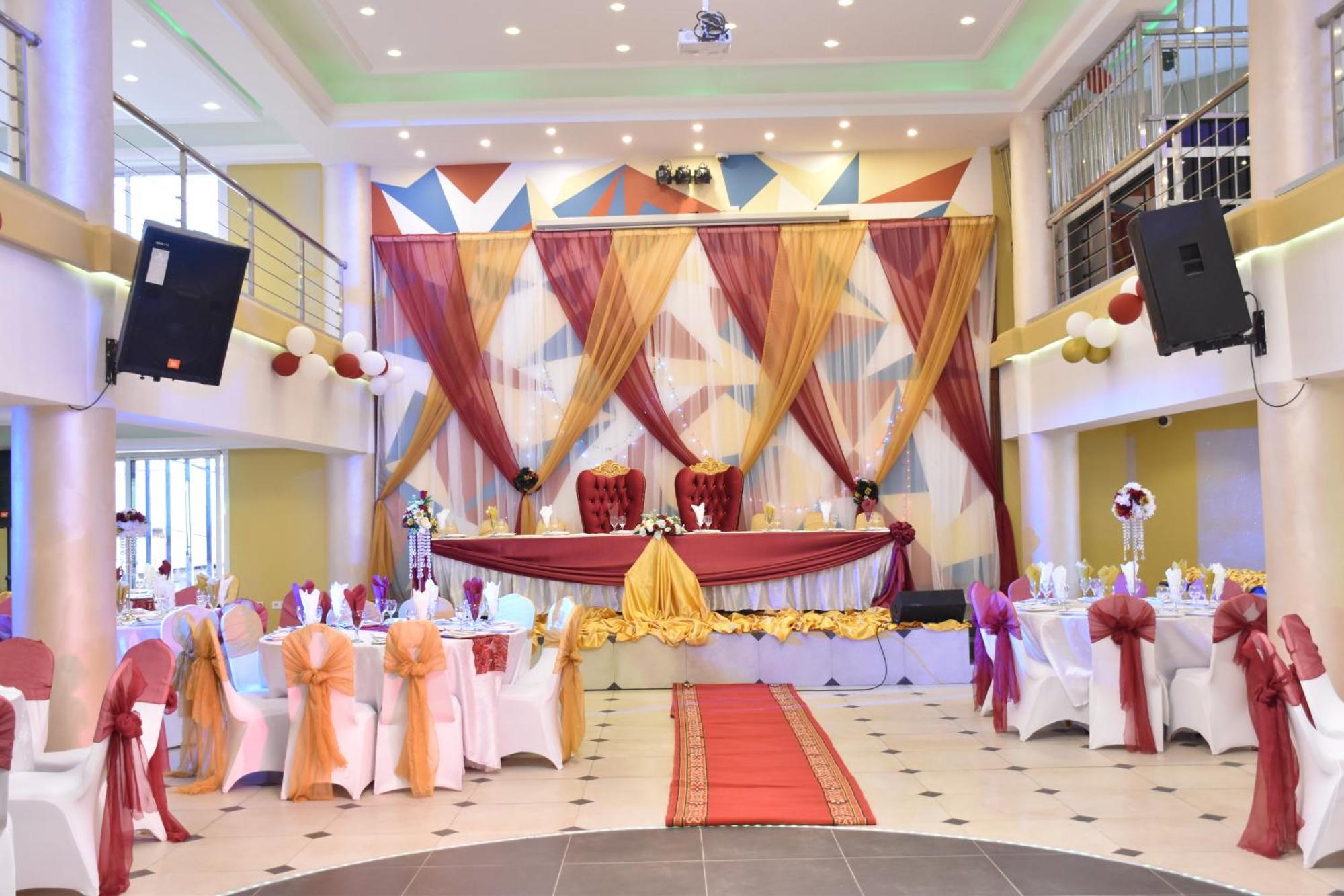Safyad Hotel Yaoundé Extérieur photo