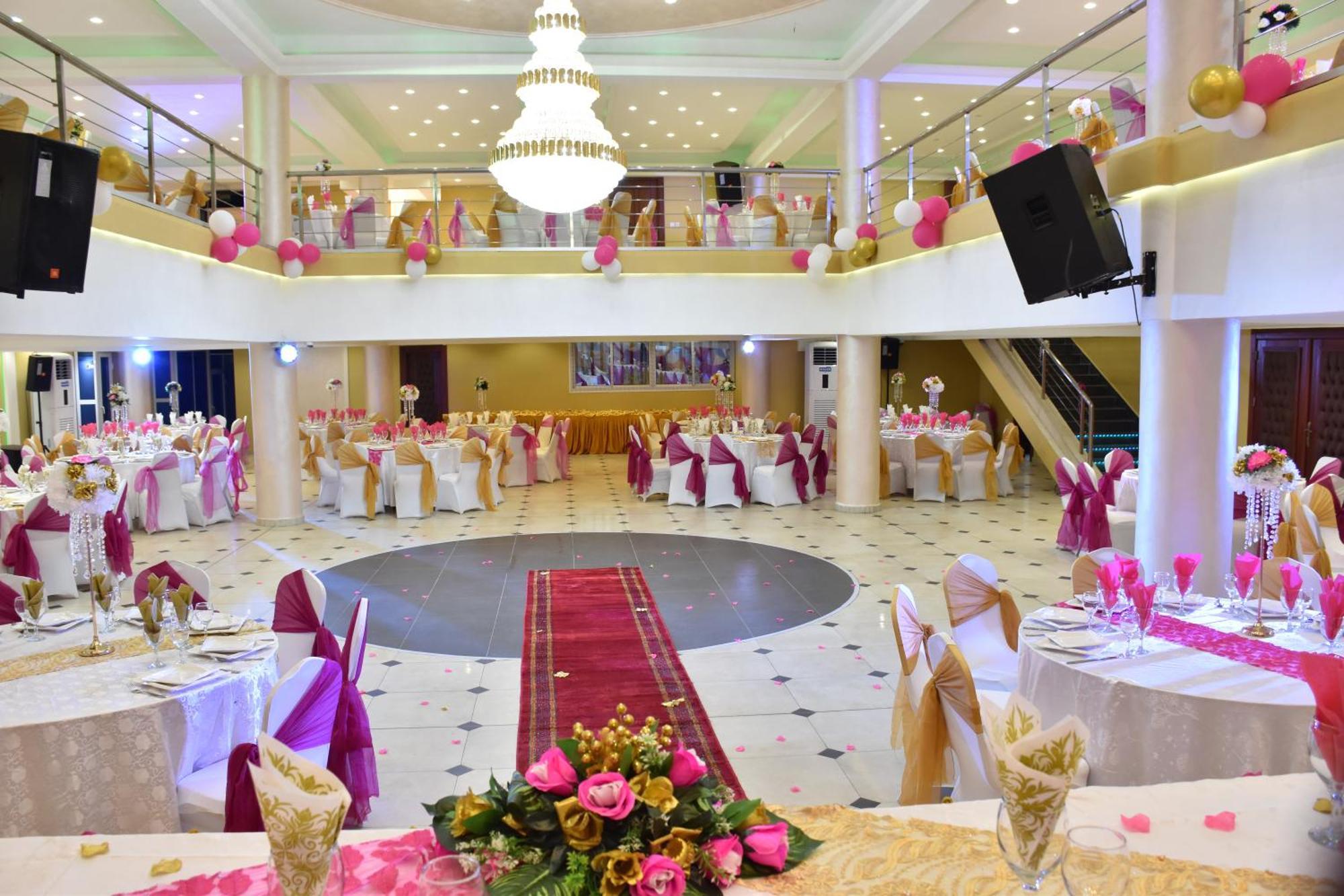 Safyad Hotel Yaoundé Extérieur photo
