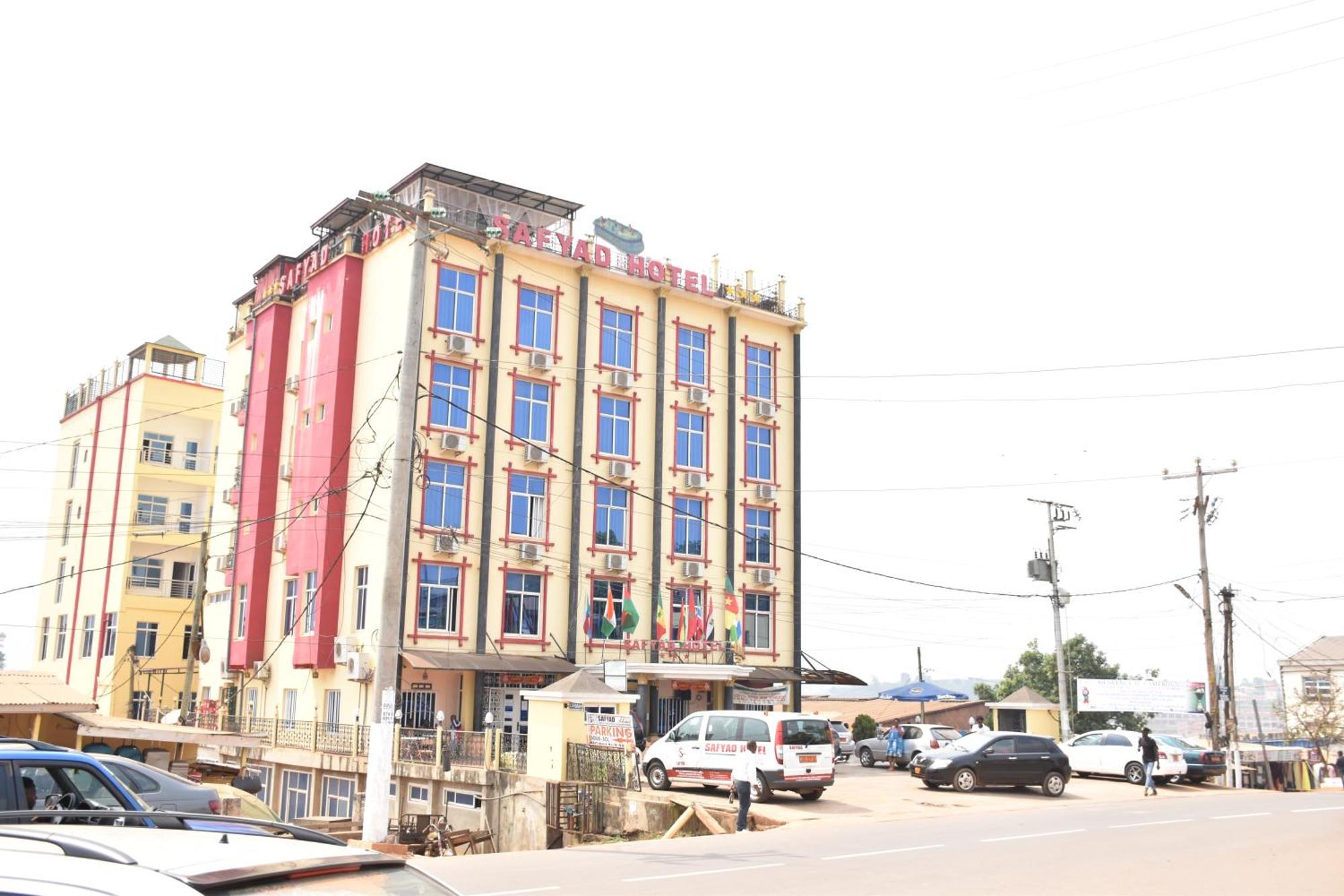 Safyad Hotel Yaoundé Extérieur photo