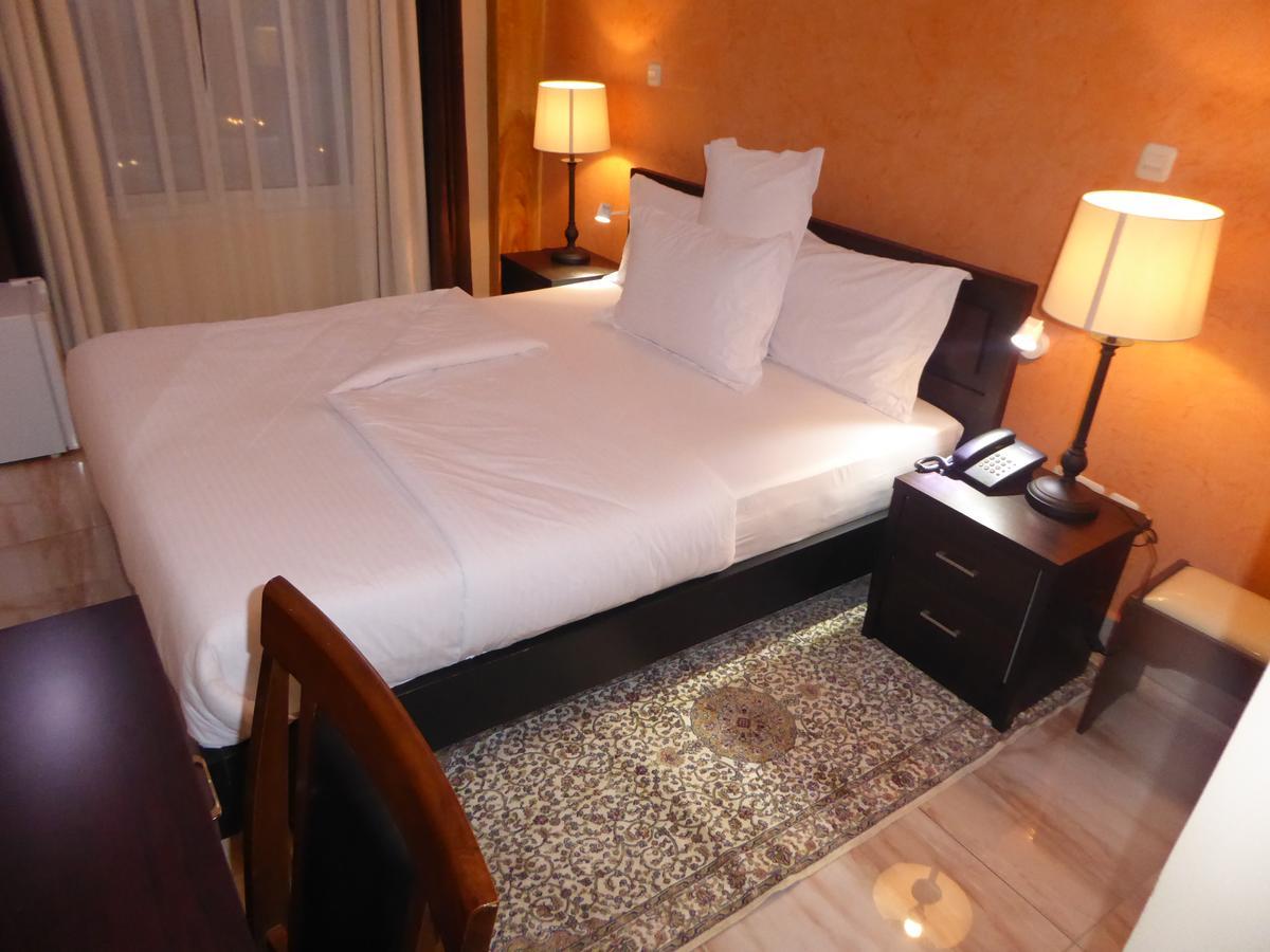 Safyad Hotel Yaoundé Extérieur photo