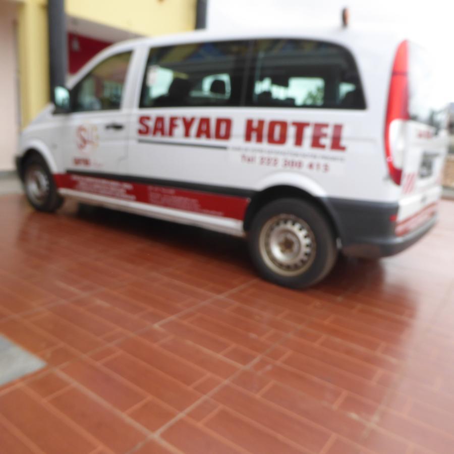 Safyad Hotel Yaoundé Extérieur photo